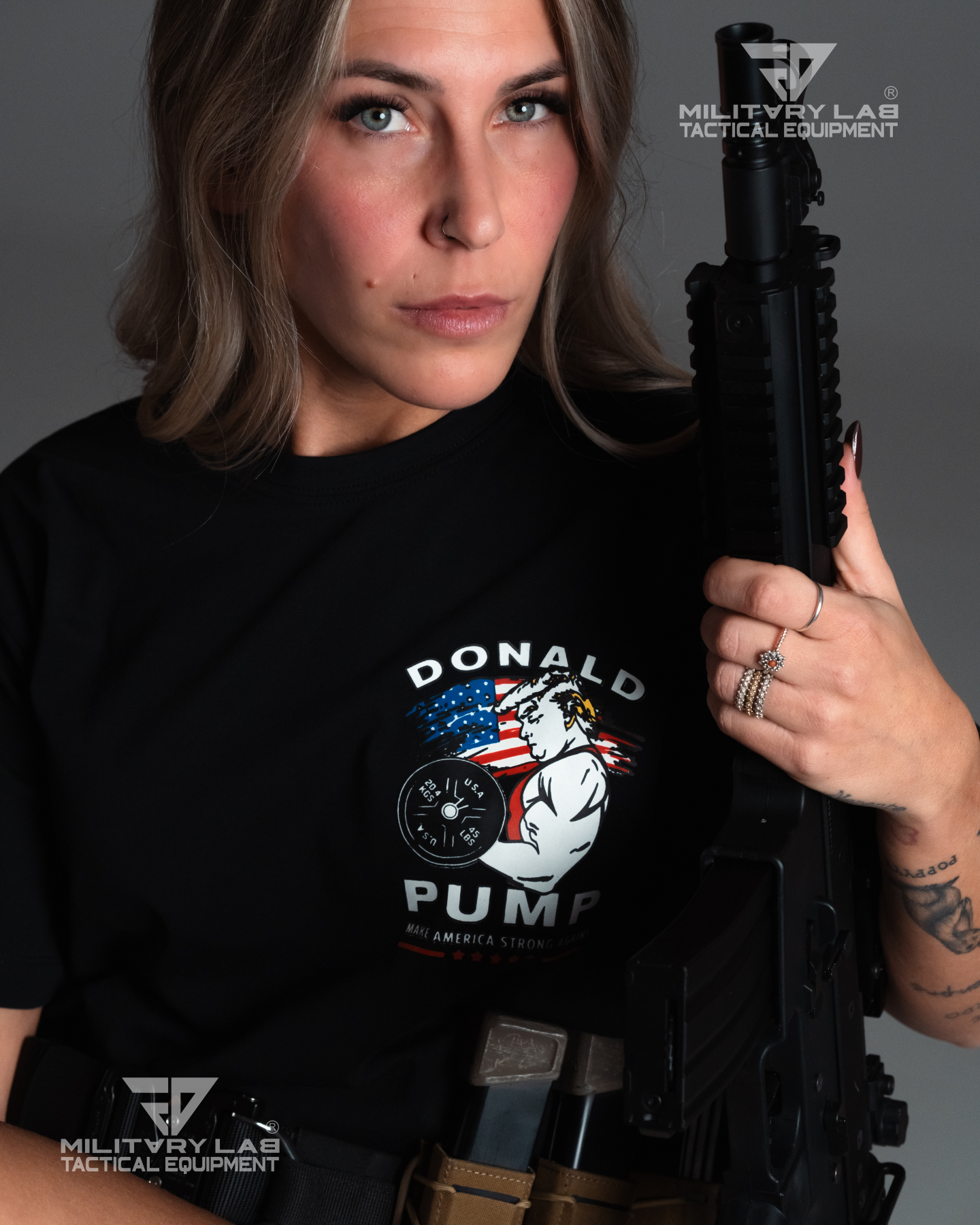 T-shirt D-PUMP Black - Military Lab