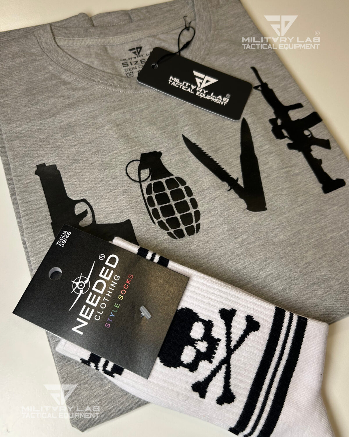 COMBO T-shirt Love Melange Grey + Skull Socks Needed