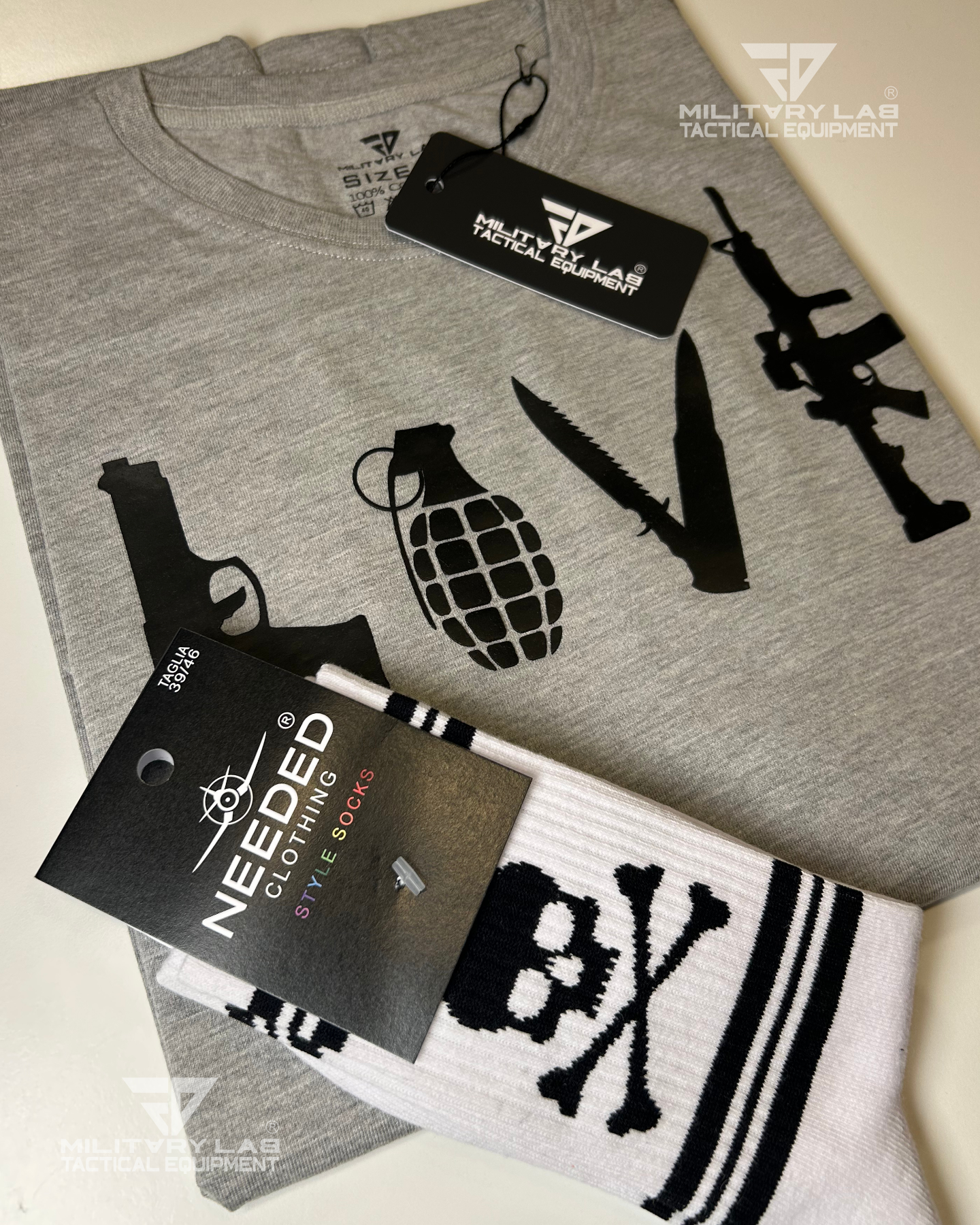 COMBO T-shirt Love Melange Grey + Skull Socks Needed